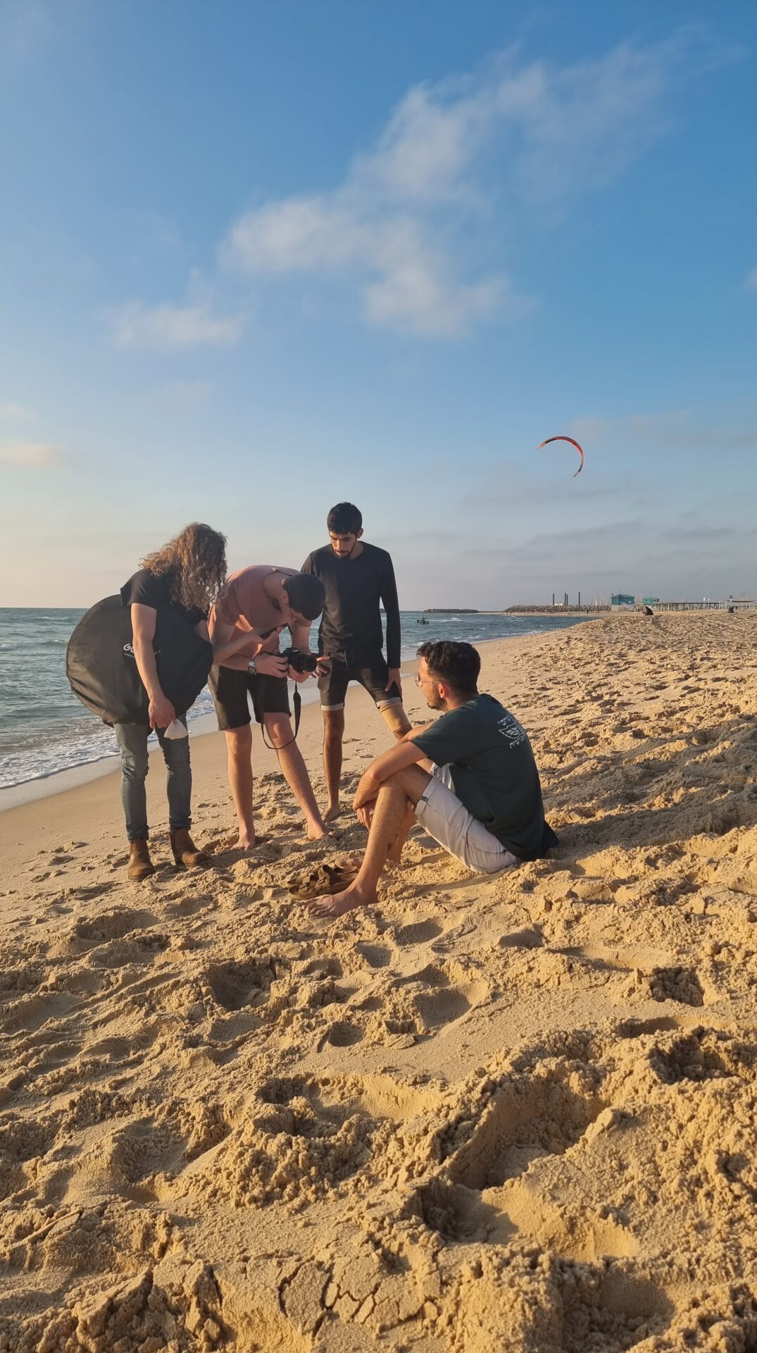 מאחורי הקלעים
